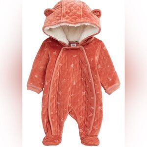 Nordstrom Cozy Quilted Hooded Baby Onesie Pink Floral 6 months